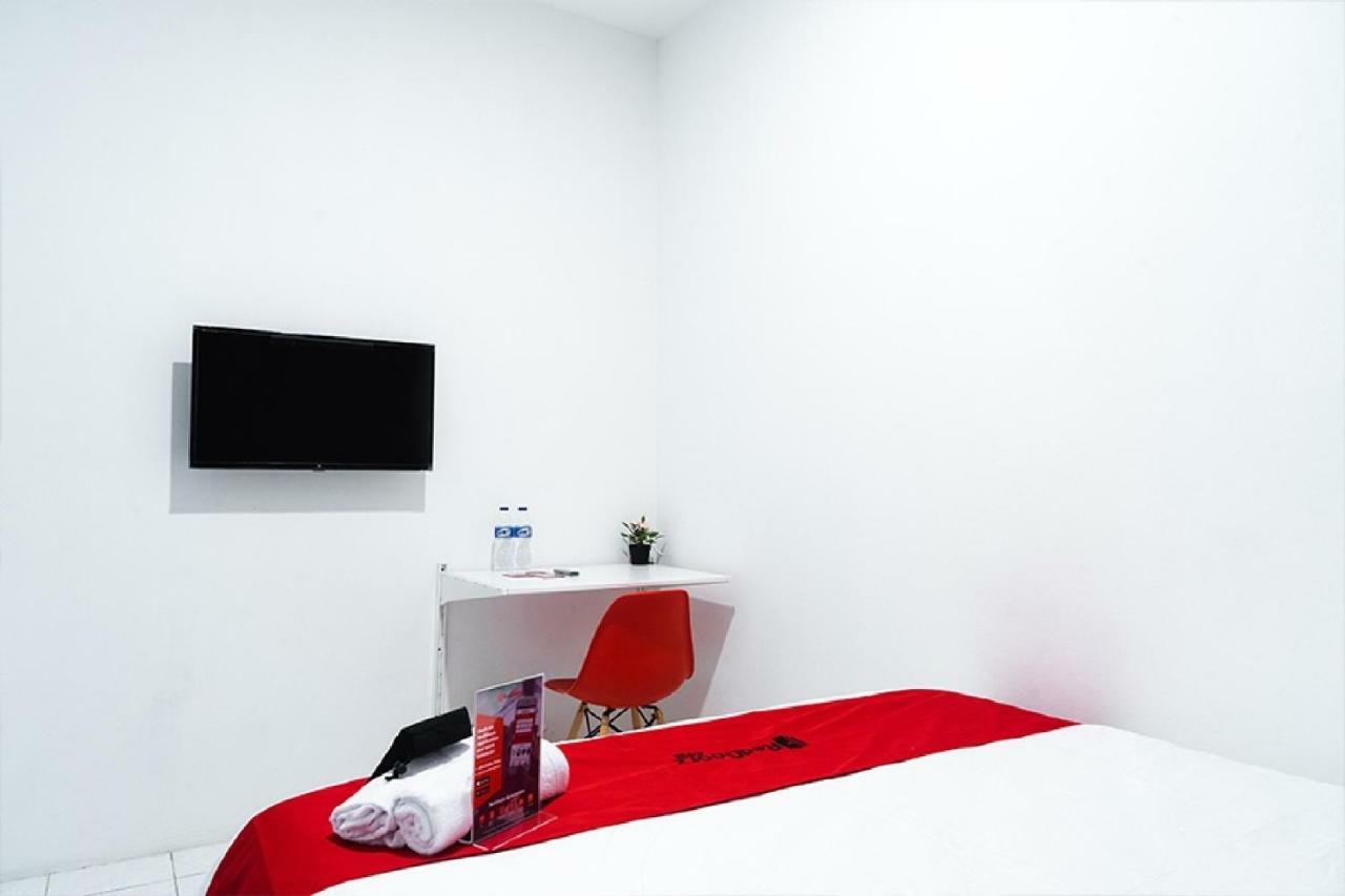 Reddoorz Near Seasons City Mall Yakarta Exterior foto